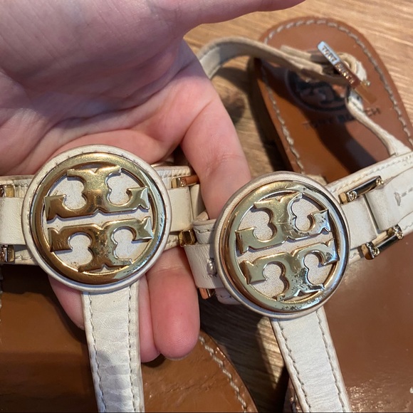 Tory Burch Cassia Thong Sandal - Picture 3 of 11